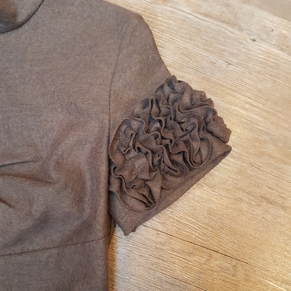 ❌❌sold❌❌ D&G mini fitted dress - Picture 5 of 9